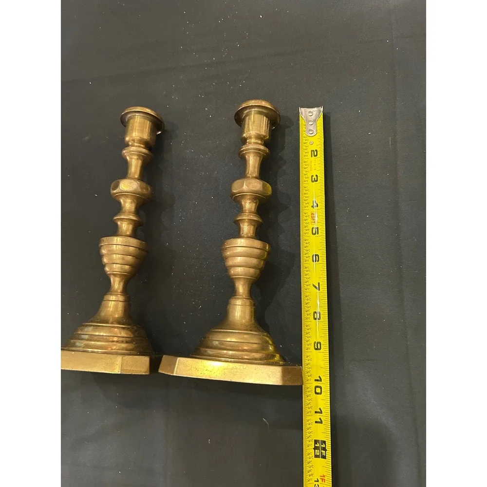 Pair Heavy Solid Brass Candlestick Holders Vintage Turned Colonial Style 8.5